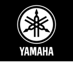 YAMAHA890