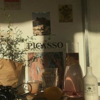 𝐲𝐨𝐮𝐫𝐬𝐞𝐥𝐟 ♡