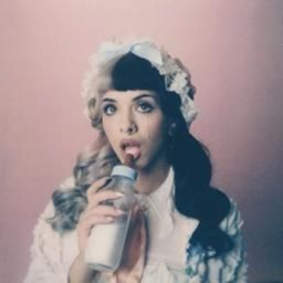 Melanie Martinez Random