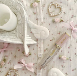 ‘pink ribbuwn ୨୧