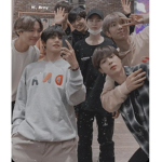 -Zizzy's Bts Closet-