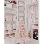 cora’s clothing storee <3
