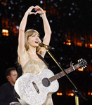 -Taylor’s Swifties-