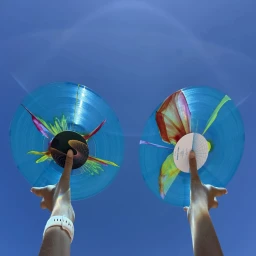Love everyone icon