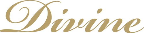 𝓓𝓲𝓿𝓲𝓷𝓮 Beauty || Runway! ||