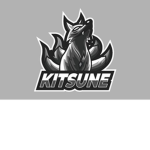 K i t s u n e.