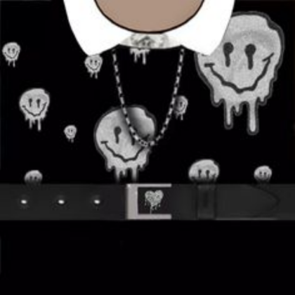 T-shirt black🖤 Roblox decal
