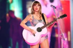 Layla’s Taylor’s fans