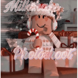 Milkshake PhotoShoot ❄️ Christmas ❄️