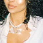 MATERIAL GURL