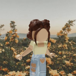 laura's aesthetic clothing line