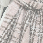 ୨ glossier ୧