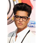 Bruno Mars IS AWESOME!!