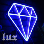 l u x w a r d r o b e