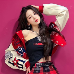 ✩