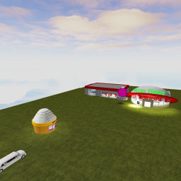 NEW ROYAL HIGH AND BLOXBURG {KINDA FAKE}