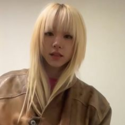 ꒰ . . ꒱