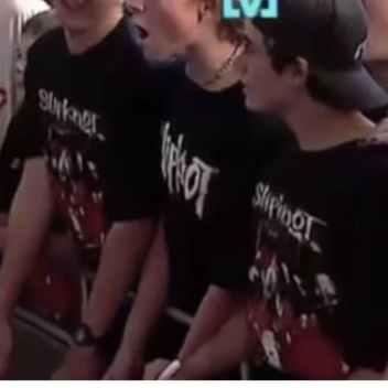 '*•.¸♡ ♡¸.•*'