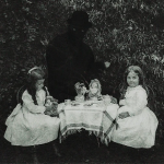 (Official) Grandma's Tea Party