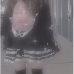 < stars >