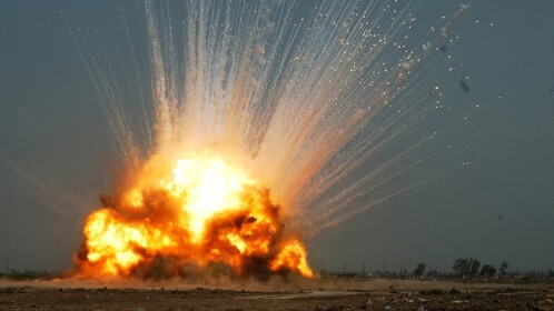 Explode & Destroy Things