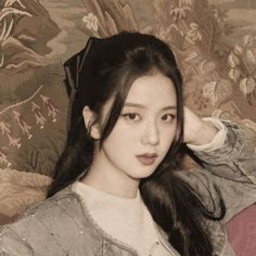 ❀