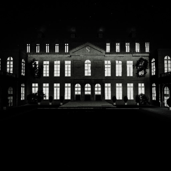 The Steins Family Manor