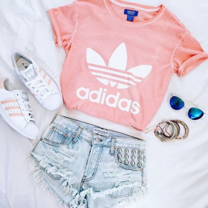 Cute Outfit Roblox decal