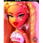 Bratz clothes;/