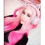 Leah ashe group for her fans