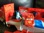Cars movie fans lightning McQueen