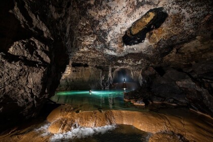 applesaucecar's cave