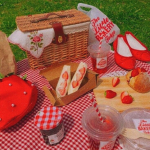 •.*strawberry sensations*.•