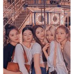 - ITZY (있지) -