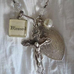 ✝︎