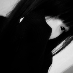 ♱