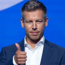 Magyar Péter Obby [50+ stage]