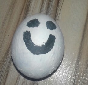 An Egg (GRASS!)