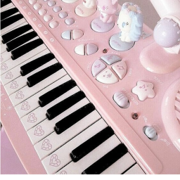✦