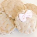 biscuits .