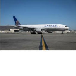 United Airlines 328