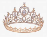 QUEEN'S B0UTIQUE