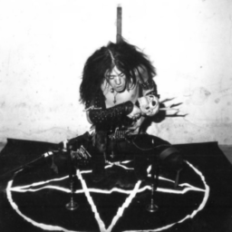 ⛧