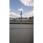 (DB)