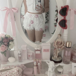 𝜗♡𝜚 ˚｡⋆