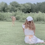 ❀