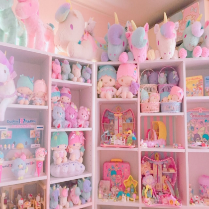 Pink Kawaii Shelf Roblox decal