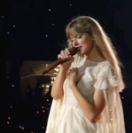 ~ Taylor Swift’s Swifties ~