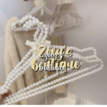--> zoey's boutique・