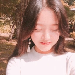 Hyunjin ヽ(o♡o)/ icon